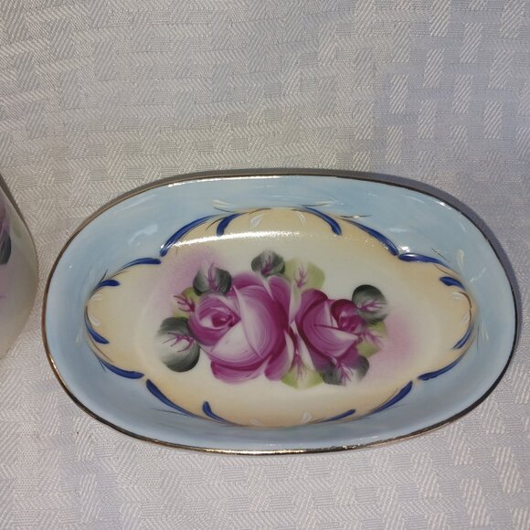 RS Prussia Ceramic Bath 3 Piece Set, Soap Dish, Tooth Brush Holder & Lotion Pump - Picture 4 of 6